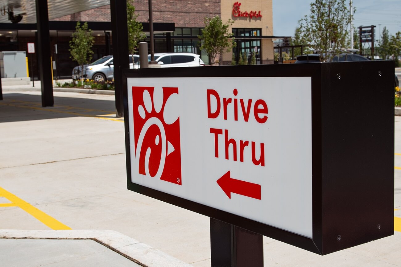 Behind The Scenes Of The Chick Fil A Drive Thru Chick Fil A Canada